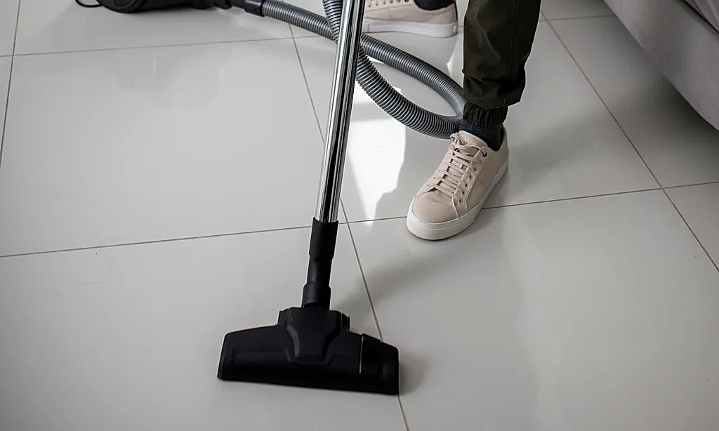 Experience a Spotless Home with the Best Cleaning Services in RT Nagar (3)
